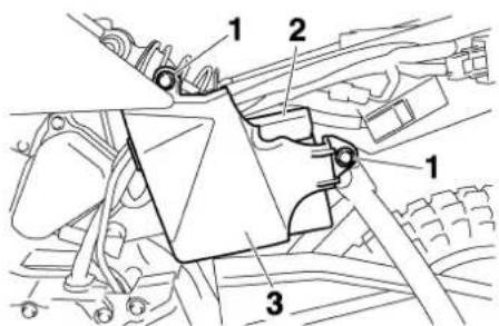 YAMAHA TT-R50 (2010) - To remove the battery - 1