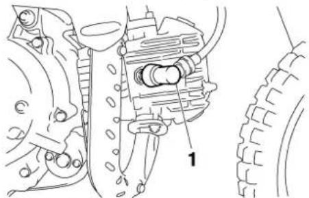 YAMAHA TT-R50 (2010) - To remove the spark plug - 1