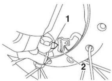 YAMAHA TT-R50 (2010) - Checking the front and rear brake shoes - 1