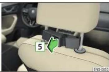 SKODA Kadiaq (2017) - VAROITUS - 3