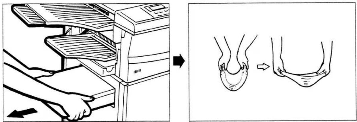 TOSHIBA TF561 - LEGE KASSETTE IN DE OPTIONELE ONDERZETKAST - 1