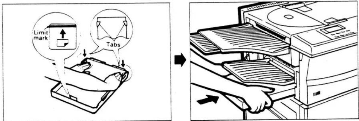 TOSHIBA TF561 - LEGE KASSETTE IN DE MACHINE: - 2