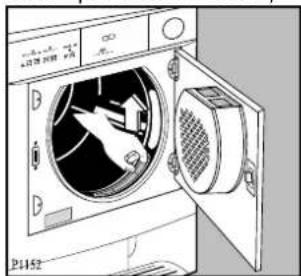 ELEKTRO HELIOS TK7022 - Nukkasihtien puhdistaminen - 3
