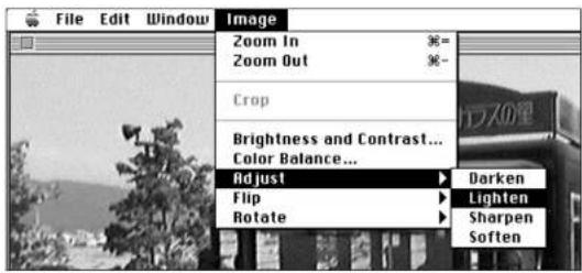 KONICA MINOLTA Dimage V - Valitse Adjust Image valikosta ja edelleen joko Darken (tummenna) tai Lighten (vaalenna) alivalikosta. - 1