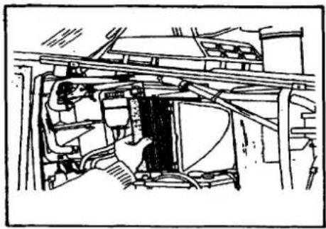 Valmet 905 - Huolto 200 käyttötunnin välein - 1