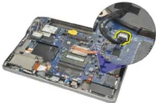 DELL Latitude E6220 - Jäähdytyselementin irrottaminen - 1
