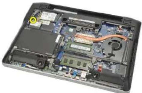 DELL Latitude E6220 - WLAN-kortin irrottaminen - 3