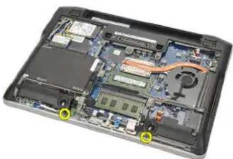 DELL Latitude E6220 - Kämmentuen irrottaminen - 1