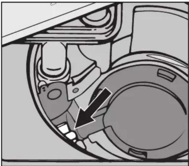 MIELE G 6825 SCU XXL - Poistopumpun ja takaiskuvent- tiilin puhdistus - 2