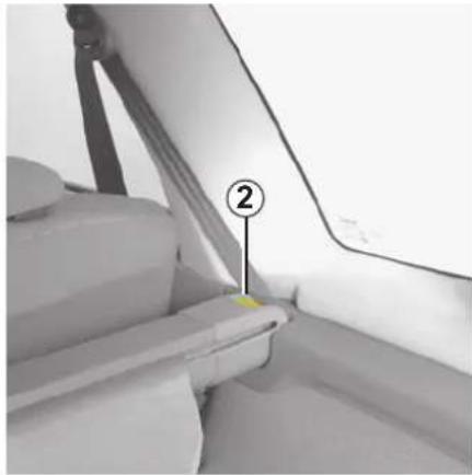 RENAULT Scenic (2008) - Matkatavaroiden peitteen joustavan osan A kelaaminen - 1