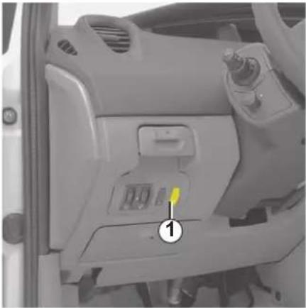 RENAULT Scenic (2008) - PYSÄKÖINTITUTKA (jatkoa) - 1