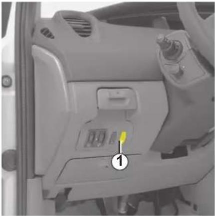 RENAULT Scenic (2008) - PYSÄKÖINTITUTKA (jatkoa) - 1