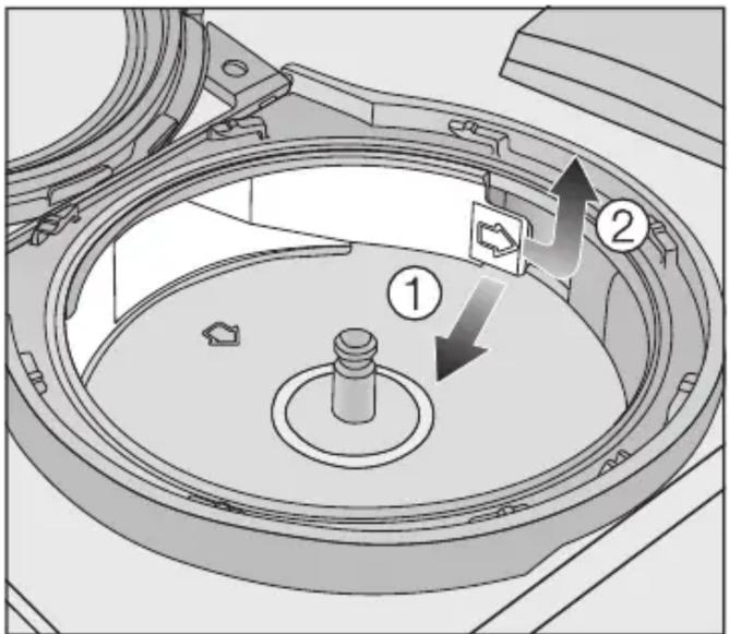 MIELE G 7315 SCU XXL - AutoDos-järjestelmän puhdistus - 3