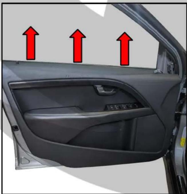 PHOENIX GOLD ZDSKV3 - Lift the door panel up - 1