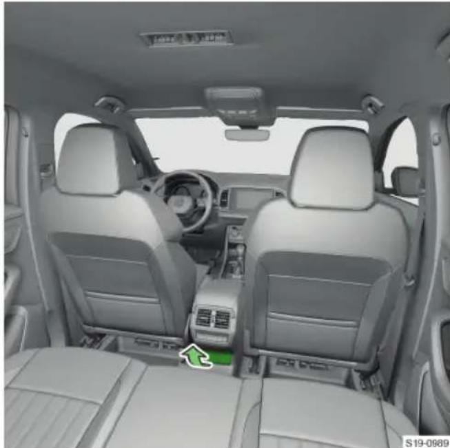 SKODA Karoq (2023) - תְרָה בַעֹרִי הַלְרָה אַבְרָה לַלְרָה תְרָה - 4