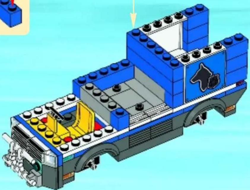 LEGO Police Dog Van - 4 - 44