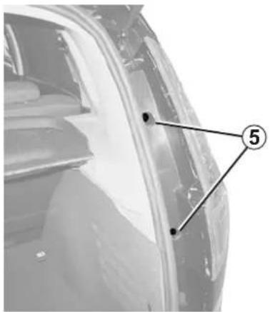 RENAULT Scenic (2013) - KONCOVÉ A BOČNÉ SVETLÁ: výmena žiaroviek (2/4) - 1