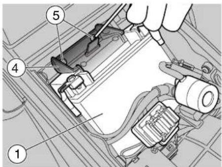 Technical diagram of a mechanical assembly with numbered components, likely for maintenance or repair instructions.