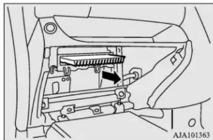 NISSAN Dayz (2015) - クリーンフィルターの交換のしかた - 5