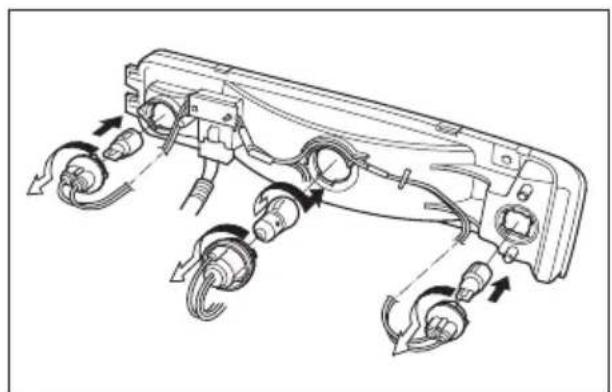 Honda Acty Van (2002) - 万一のとき - 3