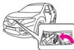 NISSAN X-Trail Hybrid (2016) - エンジンルーム - 2