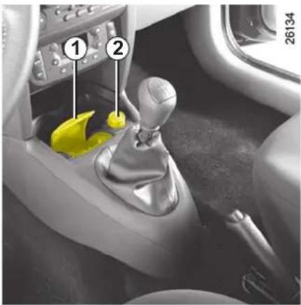 RENAULT Thalia (2009) - POPOLNÍKY / ZAPAL'OVAČ CIGARIET - 1
