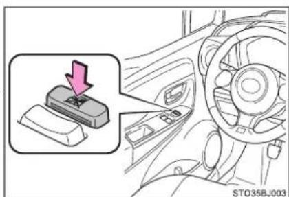TOYOTA Yaris GRMN (2017) - Ked' je v činnosti odhmlievanie zrkadiel - 2