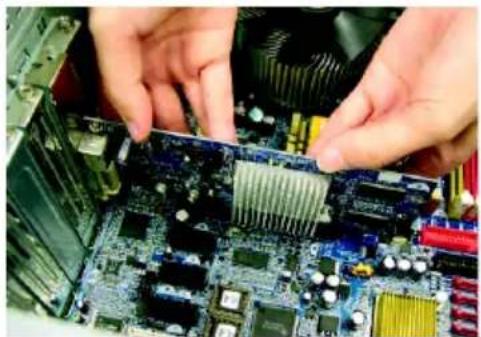 GIGABYTE GV-RX30HM128D - 硬體安裝 - 4