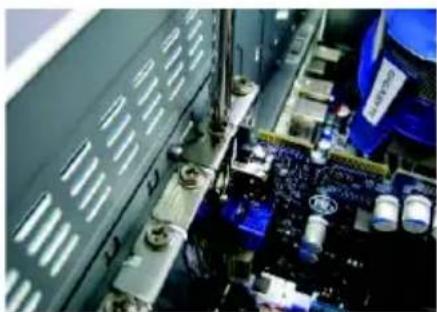 GIGABYTE GV-R467GR-1GI - 硬體安裝 - 3