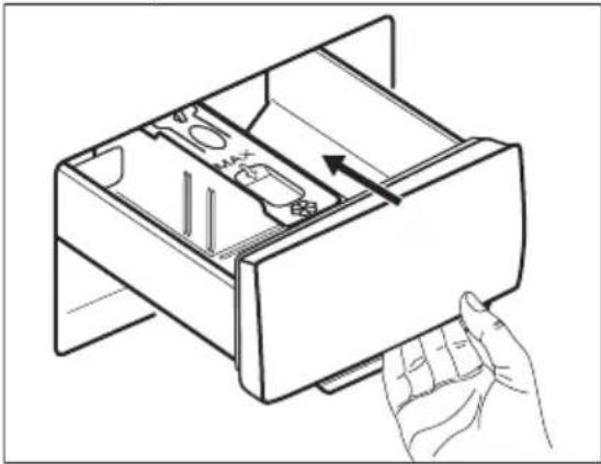 ELECTROLUX EW6SM526WE - Schimbarea poziției separatorului de detergent - 4