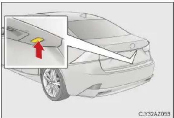 LEXUS IS 300h (2016) - Tlačidlo kufra - 2