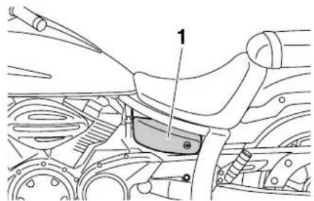 YAMAHA XVS950 - A burkolat le- és felszerelése - 1