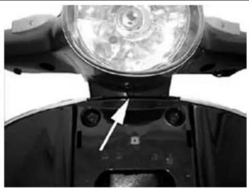 VESPA GT 125 (2003) - Front handlebar cover - 1