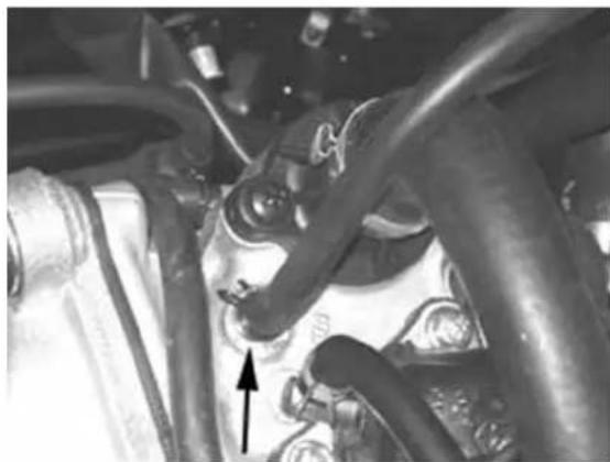 VESPA GT 125 (2003) - RemovalBofBtheBengineBfromBtheBvehicle - 9