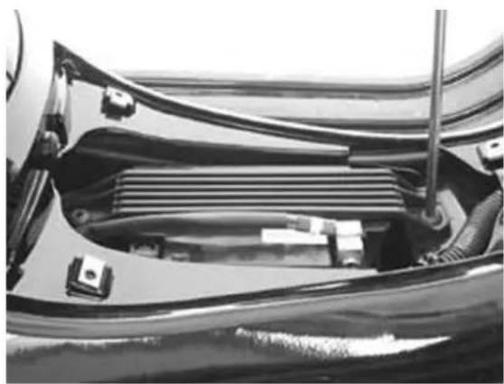 VESPA GT 200 (2003) - ALSBTOBTHEBBATTERYBUSINGBABWRENCH. - 2