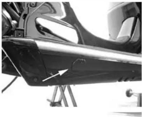 VESPA GT 200 (2003) - Removal - 5