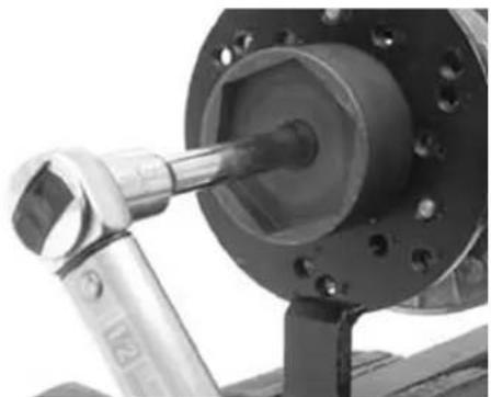 VESPA GT 200 (2003) - Refitting the clutch - 2