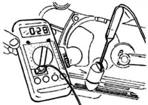 VESPA GT 200 (2003) - Oil pressure check - 1