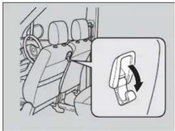 Honda Zest Spark (2011) - コンビニフック\* - 1