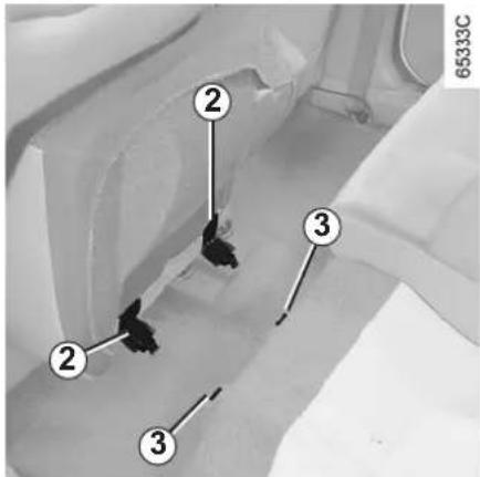 RENAULT Clio (2006) - A háttámla előrehajtása - 2