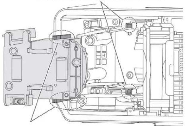 PANASONIC PT-DX500E - Figyelem - 5