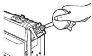 PANASONIC NV-RZ17EGE - Távolítsa el a szennyeződést egy fújókefével (nincs mellékelve). - 1