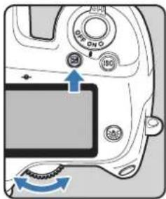 RICOH 645Z - ☒を押しながら 📋を回す - 1