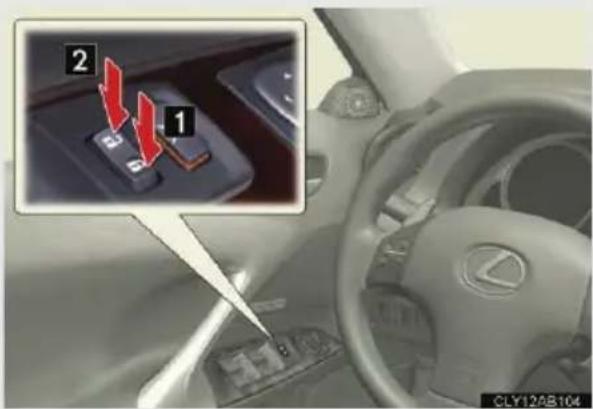 LEXUS IS 220d (2011) - 1-2. Az ajtók és a csomagtértető nyitása, becsukása és zárása Ajtók - 1