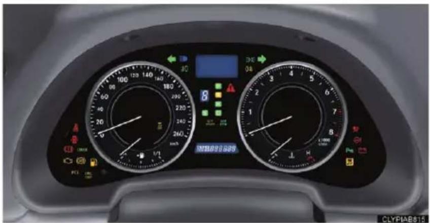 LEXUS IS 220d (2011) - W - 12