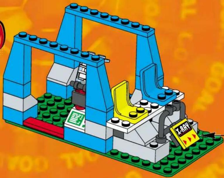 LEGO Main Entrance with Ground Staff - LEGO - 58