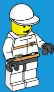 LEGO Main Entrance with Ground Staff - LEGO - 7
