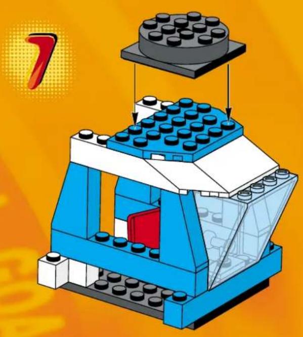 LEGO Main Entrance with Ground Staff - LEGO - 72