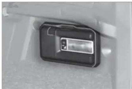 PEUGEOT Bipper Tepee (2011) - Arka tablet - 3