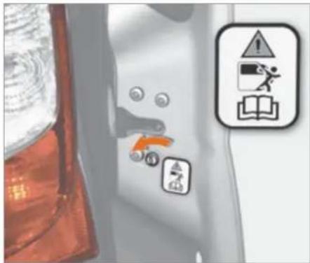 PEUGEOT Bipper Tepee (2011) - Açılışlar - 2